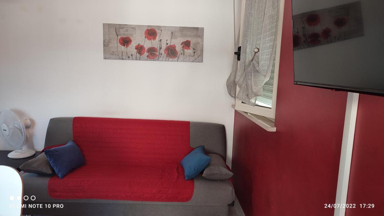 Appartamento Scerne Di Pineto Exterior foto